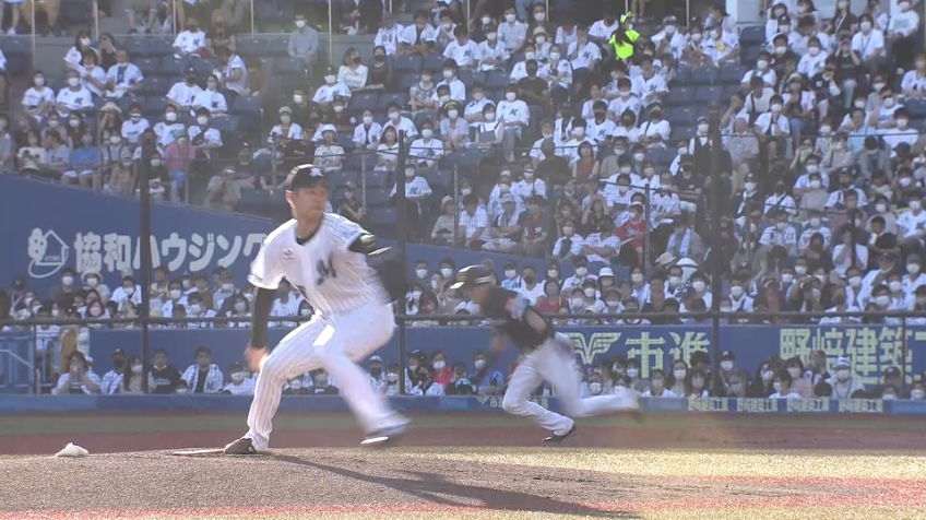 1回表・H周東佑京 リーグ屈指の俊足!! 今日も盗塁を決める!!