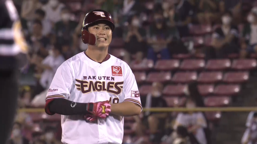 7回裏・E渡邊佳明 甘く入った変化球を捉えた!! ライトへのタイムリーヒットで2点を返す!!