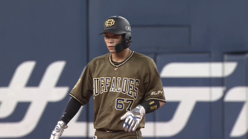 4回裏・B中川圭太 チャンスを広げる!! 今季9個目の盗塁成功!!