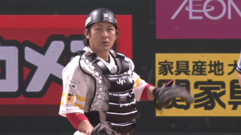 7回表・H甲斐拓也 甲斐キャノン炸裂!! ラッキー7へチームに流れを呼び込む盗塁阻止!!