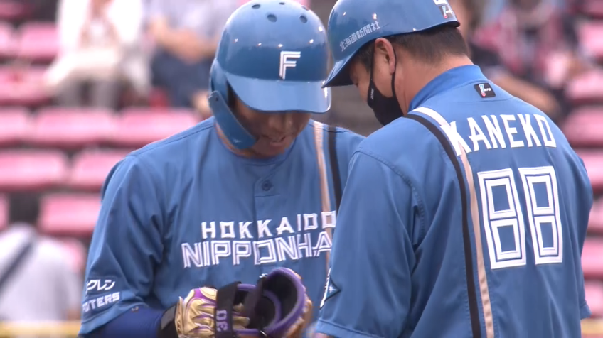 6回表・F宇佐見真吾 走者一掃!! 追加点となるタイムリー2ベースヒットを放つ!!