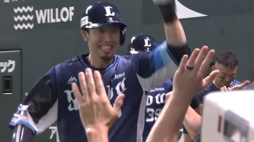 7回表・L外崎修汰 均衡を破る先制の第11号2ランホームランを放つ!!