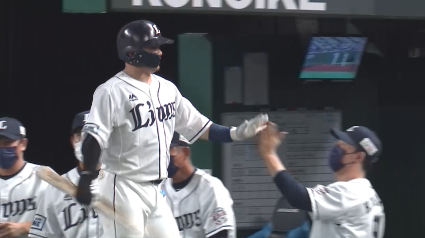 4回裏・L森友哉 本日チーム1本目のヒットはレフトスタンドへの先制ホームラン!!