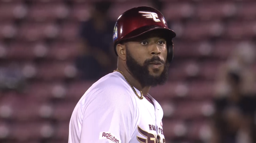 7回裏・Eギッテンス 走者一掃のタイムリー2ベースヒットを放つ!!