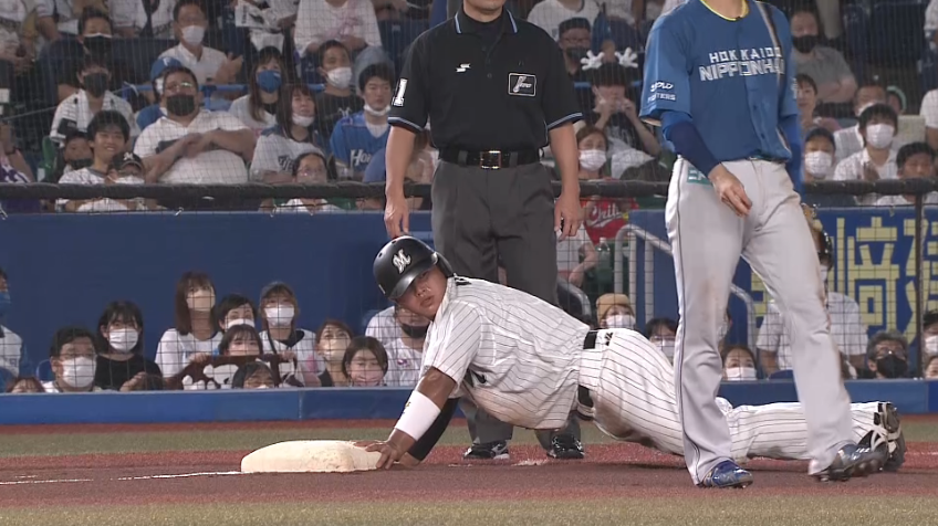 2回裏・M松川虎生 3塁へのスタートを成功させ、プロ初盗塁を記録!!