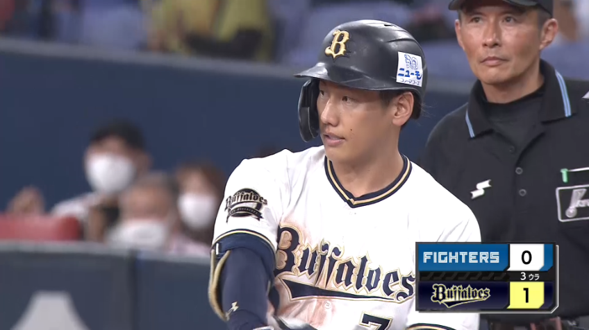 3回裏・B吉田正尚 頼れる男の一打で先制に成功!! ライト前へのタイムリーヒット!!