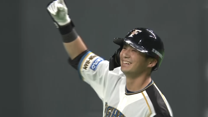 9回裏・F上川畑大悟 激戦に終止符を打った!! 詰まりながらも3塁後方に落とすサヨナラタイムリー!!