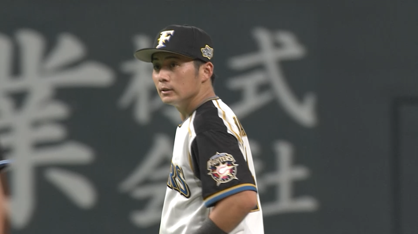 2回表・F上川畑大悟 ファインプレー!! センターへ抜けそうな打球に追いつきアウトを取る!!