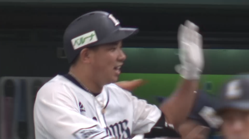 4回裏・L愛斗 反撃の一発!! スタンド中段へ3ランホームランを放ち、1点差に迫る!!