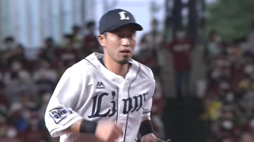 8回表・L外崎修汰 ファインプレー!! 華麗な守備を見せ、投手を救う!!