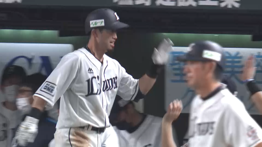 9回裏・L外崎修汰 最後の最後に追いついた!! ライトへの犠牲フライで試合は振り出しに!!