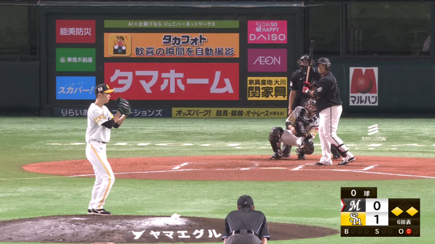 6回表・M井上晴哉 代わり端の初球を捉える!! センターへ同点タイムリーヒットを放つ!!