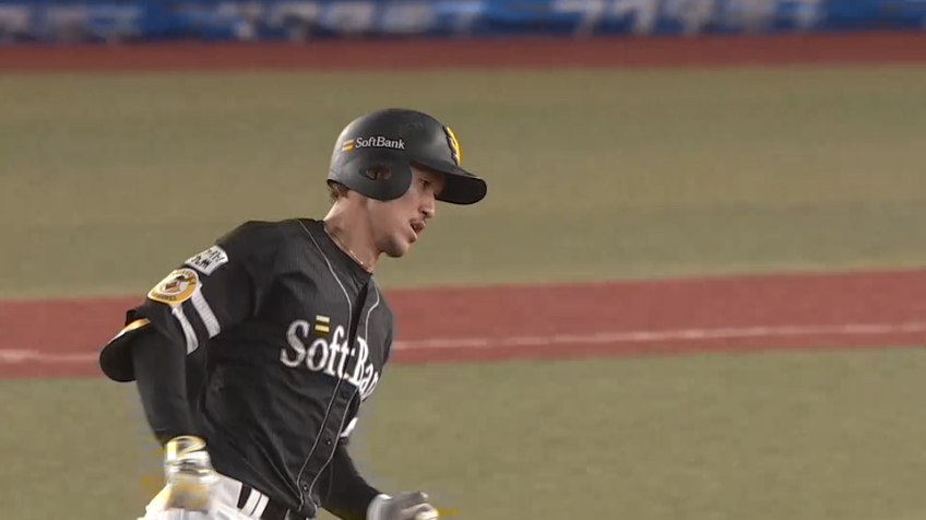 1回表・H三森大貴 2年ぶりのリーグ優勝へ!! チームに勢いをつける先頭打者ホームランを放つ!!