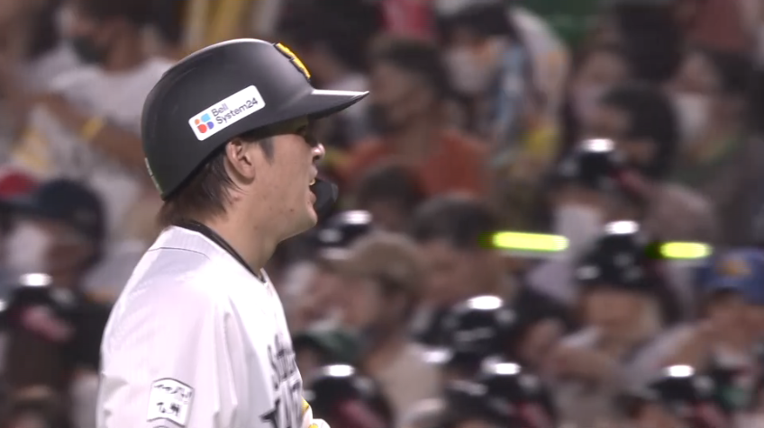 4回裏・H甲斐拓也 貴重な追加点!! ライト前に落ちるタイムリーヒットを放つ!!