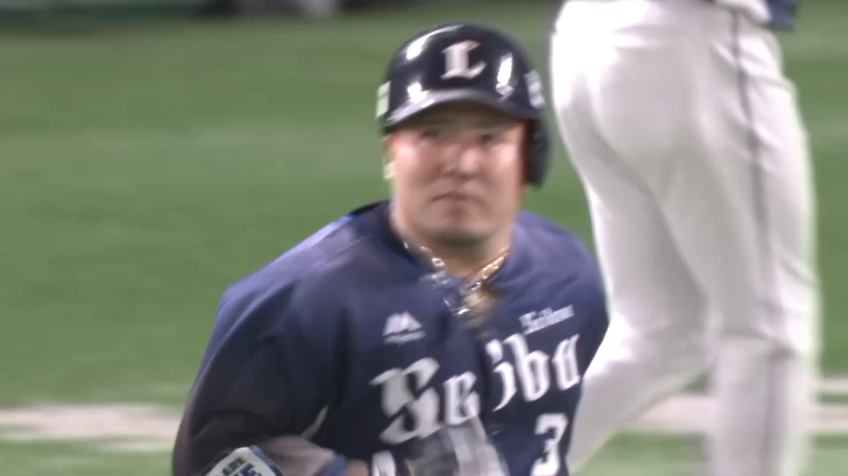 9回表・L山川穂高 意地の一発!! 右中間スタンドへソロホームランを放つ!!