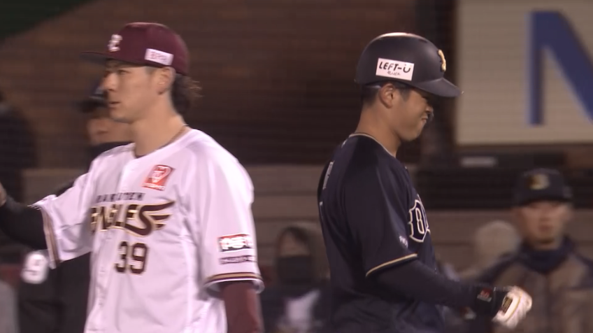 7回表・B太田椋 詰まりながらもレフト前へ落ちるヒットで本日3安打猛打賞!!