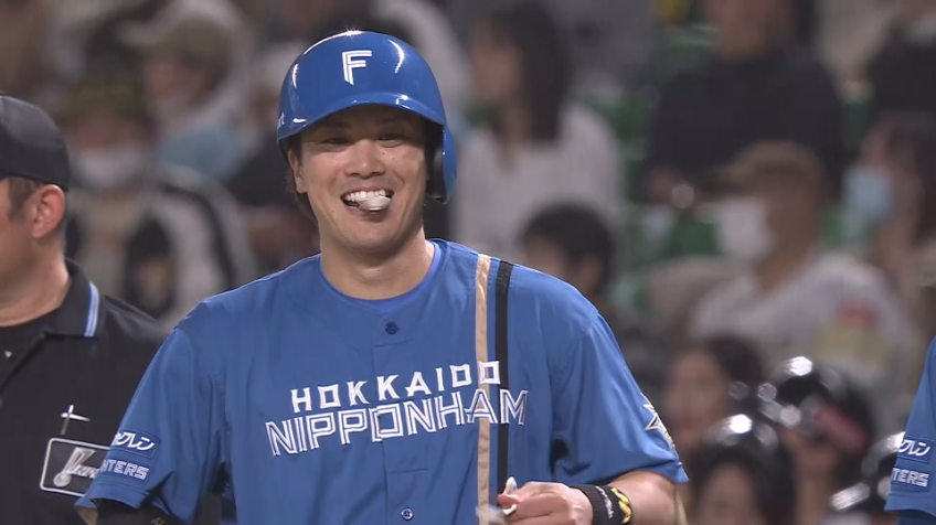 7回表・F伏見寅威 移籍後初安打!! アウトコースの直球を捉えライト前へヒットを放つ!!