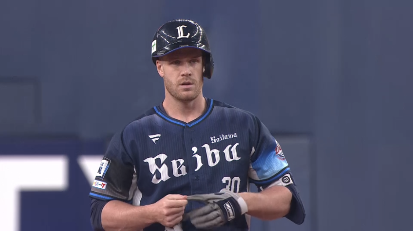 1回表・Lマキノン センターへの2点タイムリー2ベースヒットを放ち、先制に成功!!