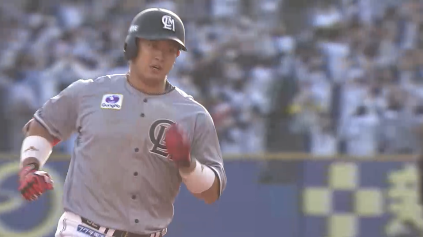 7回裏・M佐藤都志也 初球を仕留めた!! ライトへの3ランホームラン!!