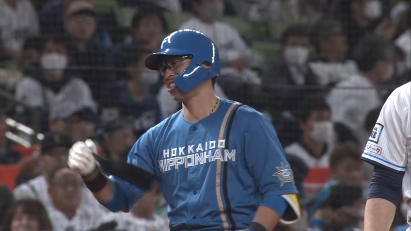 9回表・F江越大賀 試合を決定づけるタイムリー3ベースヒット!! 五十幡亮汰も1塁から一気にホームへ!!