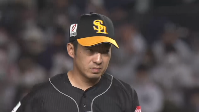 9回裏・H嘉弥真新也 ピンチで登板し、空振り三振を奪う最高の仕事を果たす!!