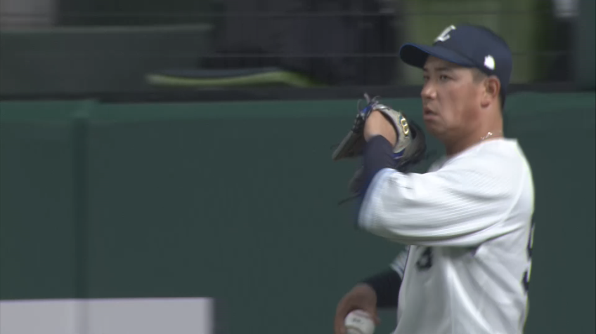 4回表・L愛斗 広い守備範囲でファインプレー!!