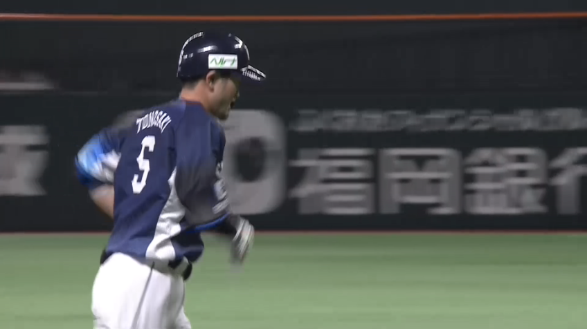 1回表・L外崎修汰 完璧に捉えた打球は先制の第7号ソロホームラン!!