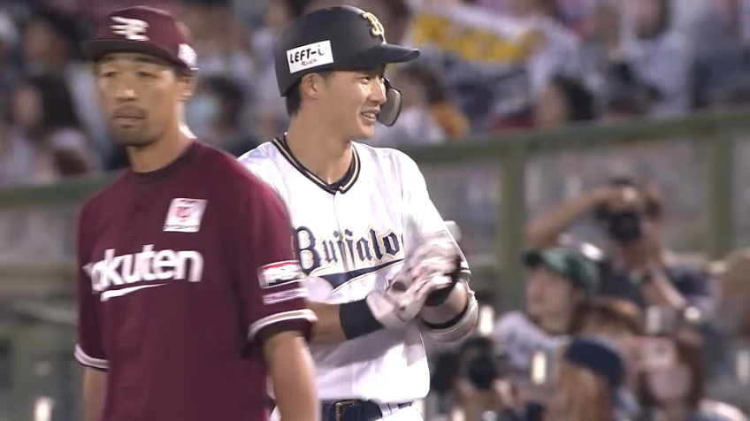 4回裏・B廣岡大志 移籍後初!! 痛烈な当たりの内野安打を放つ!!