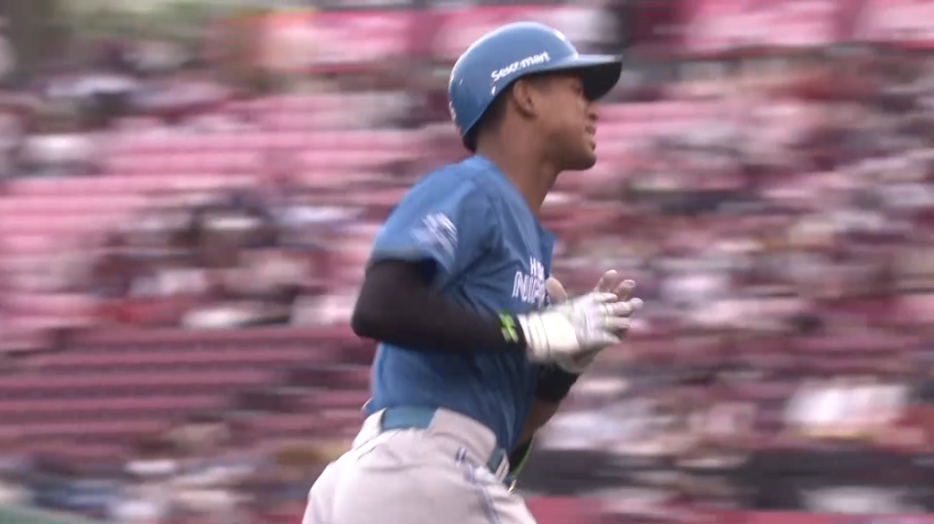 2回表・F万波中正 リーグトップに並ぶ、左中間への第9号ホームランを放ち先制!!