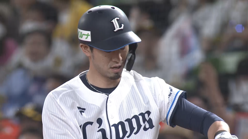7回裏・L外崎修汰 初球打ち!! ショートの横を破る2点タイムリーヒットを放つ!!