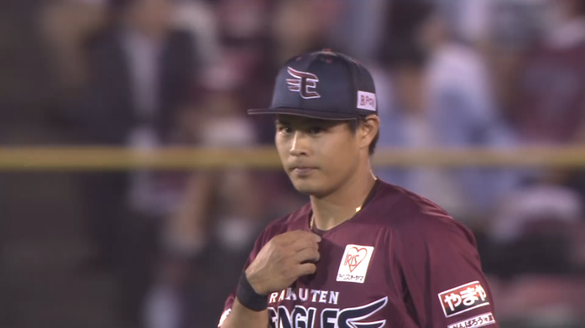 8回表・E山崎剛 軽快なステップでアウトを奪う好プレー!!