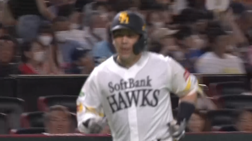 2回裏・H甲斐拓也 不敗神話!? 今季第4号は左中間への先制3ランホームラン!!