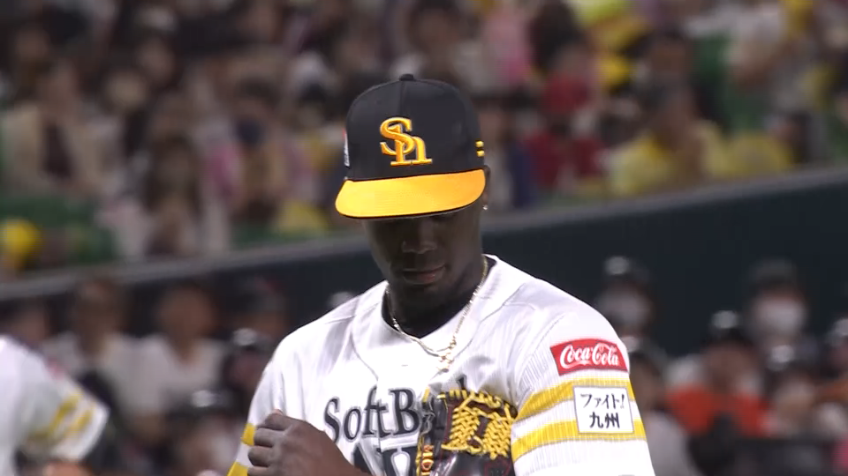 8回表・Hモイネロ 攻めのピッチング!! 2者連続三振を含む完璧な投球をみせる!!