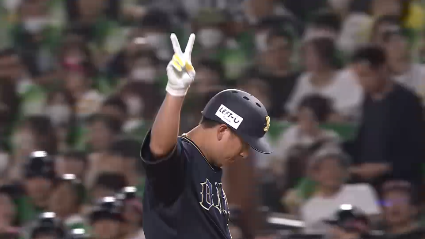 4回表・B杉本裕太郎 満塁のチャンスでレフトへの2点タイムリーヒットを放ち、先制に成功!!