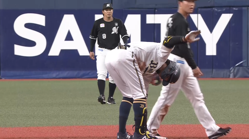 7回裏・B宗佑磨 初球を捉えた打球は右中間を破るタイムリー2ベースヒット!!