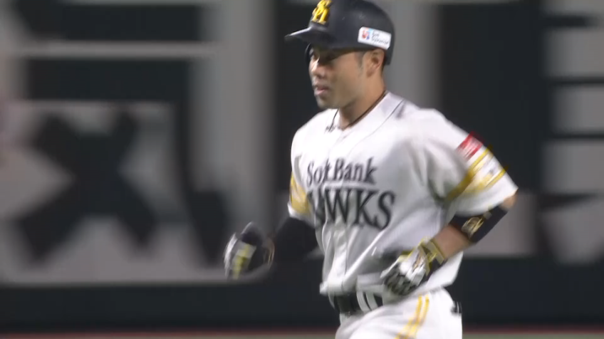 8回裏・H近藤健介 確信の一発!! ライトスタンドに飛び込む逆転3ランホームラン!!