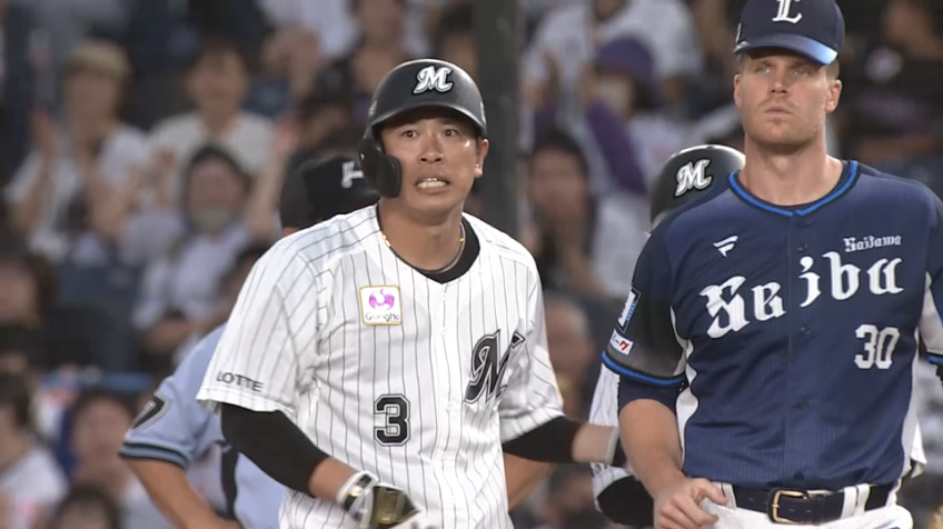 3回裏・M角中勝也 頼れるベテランのセンターへのタイムリーヒットで先制!!