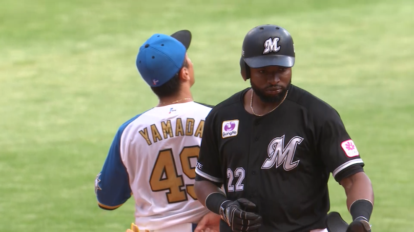 8回表・Mポランコ 終盤にひっくり返した!! 右中間を破る逆転の2点タイムリー2ベースヒット!!