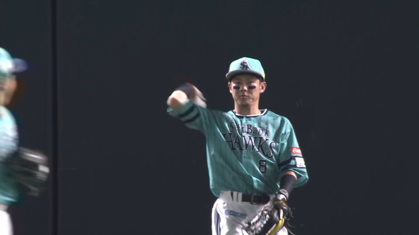 3回表・H牧原大成 ナイスキャッチ!! さすがの守備範囲を見せる!!