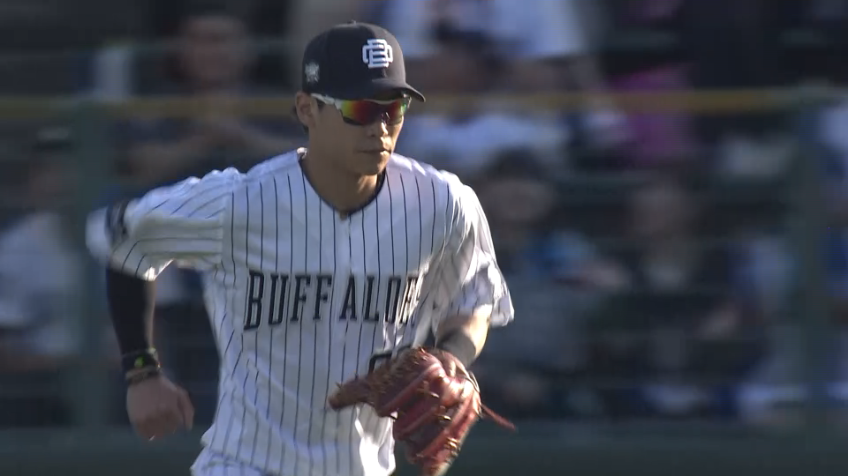 6回表・B中川圭太 落下点まで一直線!! 見事なスライディングキャッチ!!