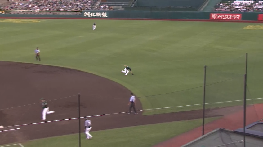 3回表・E小深田大翔 ライト前へ抜けそうな打球を捌くファインプレー!!