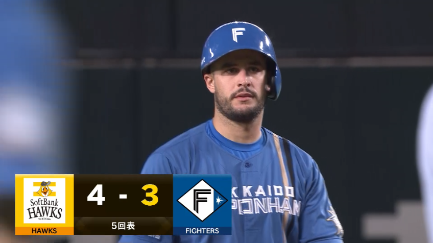 5回表・Fマルティネス チャンスで決めた!! 1点差に詰め寄る2点タイムリー2ベースヒット!!