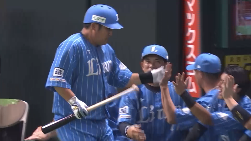 4回表・L中村剛也 同点弾!! 第12号ソロホームランで試合を振り出しに戻す!!