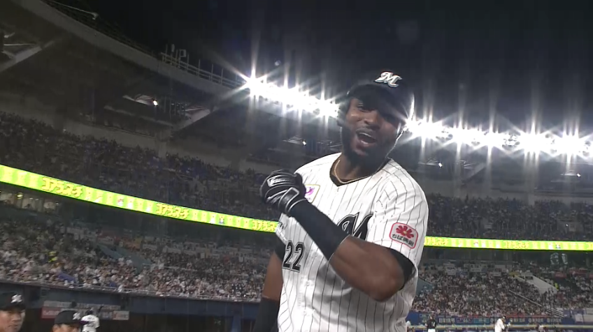 3回裏・Mポランコ ライトスタンドへ一直線の当たり!! 2試合連続の第17号ホームランで先制点を挙げる!!