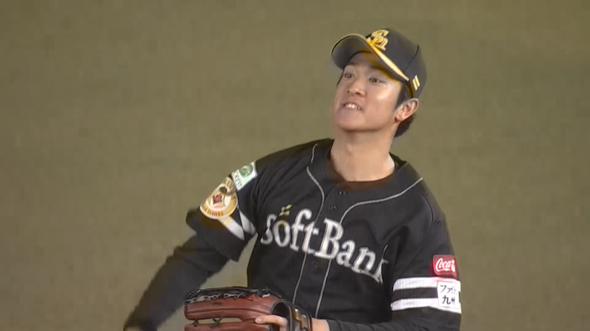 6回裏・H柳町達 ヒット性の当たりを華麗なスライディングキャッチでアウトにする!!