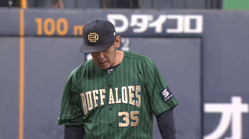 6回表・B比嘉幹貴 緊急登板でこの回を1奪三振を含む無失点でに抑える好投!!