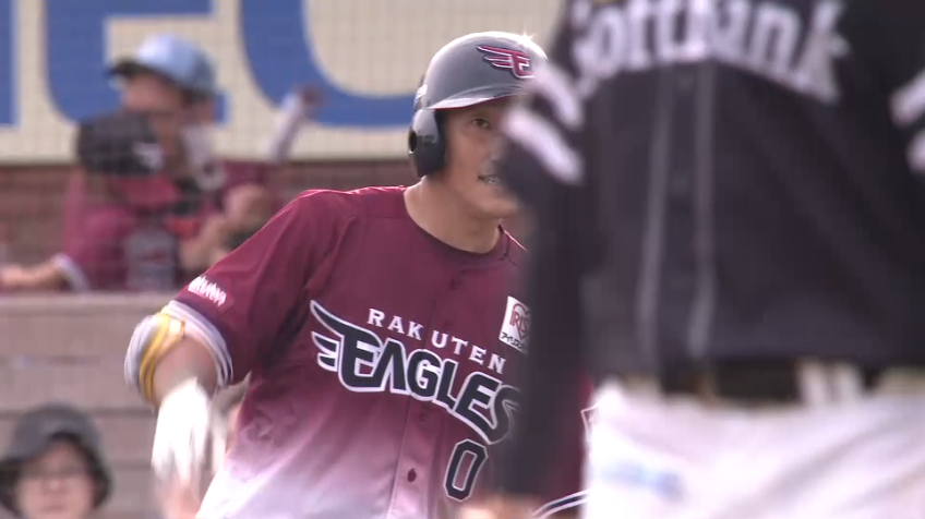 2回裏・E小深田大翔 変化球にしぶとく食らいついた!! 追加点をもたらすタイムリー内野安打!!