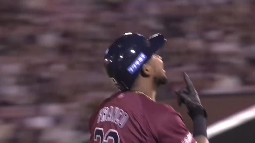 5回裏・Eフランコ 待望の先制点!! 確信の第12号2ランホームラン!!