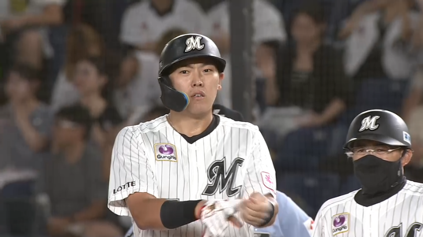 4回裏・M安田尚憲 すぐさま反撃!! ライトへのタイムリーヒット!!