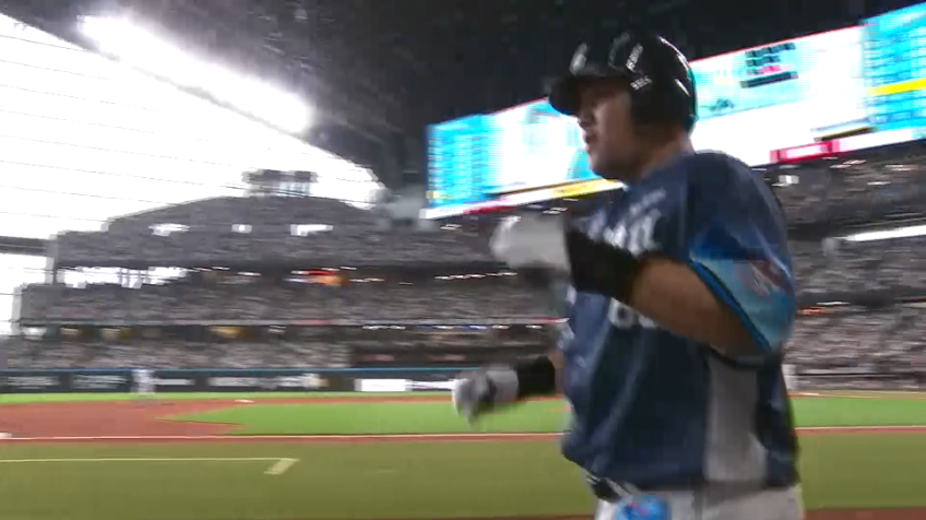 3回表・L中村剛也 今季第16号は大きな3ランホームラン!! リードを大きく広げる!!